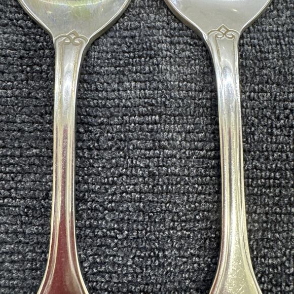 2 AMSILCO World Tableware Coquille Stainless Steel Flatware Teaspoons 6 1/4" - Picture 3 of 7
